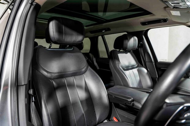 Land Rover Range Rover AUTOBIOGRAPHY P530 V8. 23" WHEELS. HEAD-UP DISPLAY. HEAT&C, MASSAGE SEATS. 3