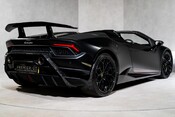 Lamborghini Huracan LP 640-4 PERFORMANTE SPYDER. COMFORT SEATS. LIFT SYSTEM. CARPLAY 4
