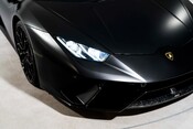 Lamborghini Huracan LP 640-4 PERFORMANTE SPYDER. COMFORT SEATS. LIFT SYSTEM. CARPLAY 29