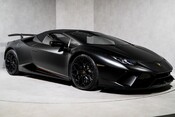 Lamborghini Huracan LP 640-4 PERFORMANTE SPYDER. COMFORT SEATS. LIFT SYSTEM. CARPLAY 9