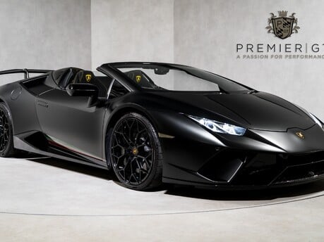 Lamborghini Huracan LP 640-4 PERFORMANTE SPYDER. COMFORT SEATS. LIFT SYSTEM. CARPLAY