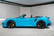 Porsche 911 TURBO S. SPORTS CHRONO. PCCB. HEATED SPORTS SEATS. BOSE. CARPLAY. 8