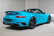 Porsche 911 TURBO S. SPORTS CHRONO. PCCB. HEATED SPORTS SEATS. BOSE. CARPLAY. 4