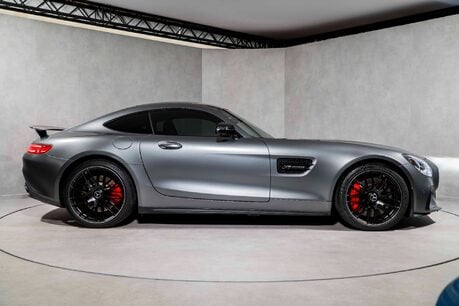 Mercedes-Benz Amg GT S EDITION 1. 1 OF 375. AERODYNAMIC PACKAGE. CARBON ROOF. 7