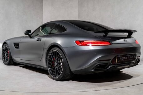Mercedes-Benz Amg GT S EDITION 1. 1 OF 375. AERODYNAMIC PACKAGE. CARBON ROOF. 6