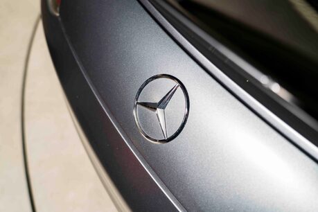 Mercedes-Benz Amg GT S EDITION 1. 1 OF 375. AERODYNAMIC PACKAGE. CARBON ROOF. 34