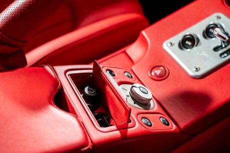 Ferrari 612 SCAGLIETTI F1. 'ONE TO ONE'. HGT2 PACK. CARBON TRIM. SCUDERIA SHIELDS. 32