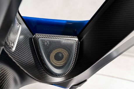 McLaren Senna 1 OWNER CAR. ELITE PAINTWORK. BOWERS & WILKINS. LIFT SYSTEM 54