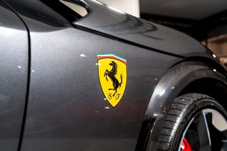 Ferrari Purosangue HISTORIC PAINT. AIRBRUSHED SHIELDS. CARBON INT/EXT PACK. PANO ROOF. 14