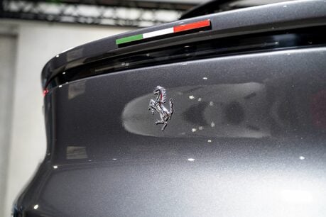 Ferrari Purosangue HISTORIC PAINT. AIRBRUSHED SHIELDS. CARBON INT/EXT PACK. PANO ROOF. 46