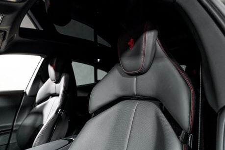 Ferrari Purosangue HISTORIC PAINT. AIRBRUSHED SHIELDS. CARBON INT/EXT PACK. PANO ROOF. 29