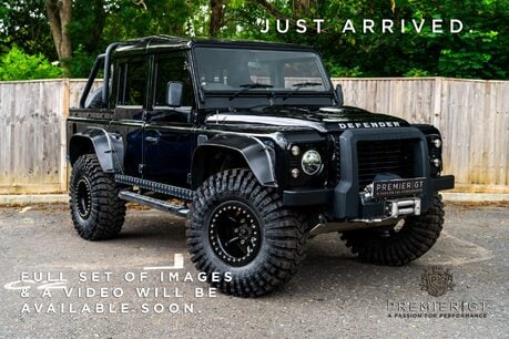Land Rover Defender 110 UNIQUE EXAMPLE INSPIRED BY THE SPECTRE EDITION. 1