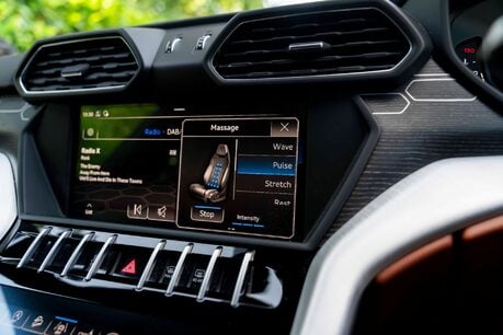 Lamborghini Urus V8. LAMBO WARRANTY UNTIL NOV. ADAS PACK. HEATED, COOLED & MASSAGE SEATS. 15