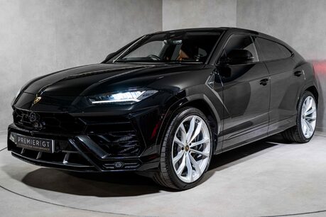 Lamborghini Urus V8. LAMBO WARRANTY UNTIL NOV. ADAS PACK. HEATED, COOLED & MASSAGE SEATS. 3