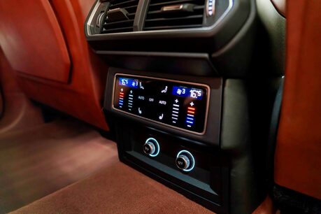 Lamborghini Urus V8. LAMBO WARRANTY UNTIL NOV. ADAS PACK. HEATED, COOLED & MASSAGE SEATS. 54
