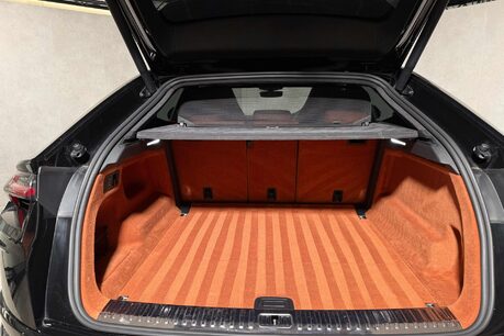 Lamborghini Urus V8. LAMBO WARRANTY UNTIL NOV. ADAS PACK. HEATED, COOLED & MASSAGE SEATS. 56