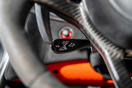 McLaren 600LT SPIDER. FULL MSH. WARRANTY. CARBON FIBRE EXT PACK. CERAMIC BRAKES. LIFT 25
