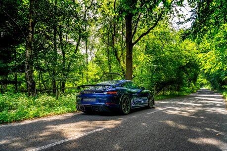 Porsche Cayman GT4 WARRANTY. FULL PSH. 18-WAY ELECTRIC SEATS. CARBON INTERIOR. BOSE 6