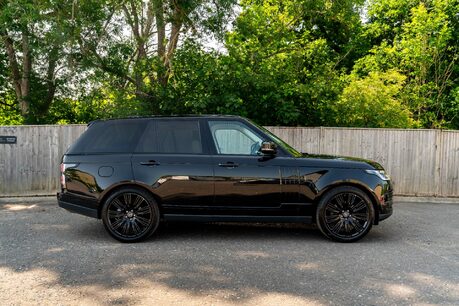 Land Rover Range Rover SDV6 WESTMINSTER EDITION. BLACK PACK. 22S. OPENING PANORAMIC ROOF 3