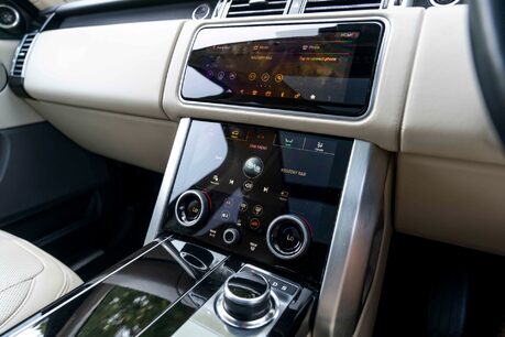Land Rover Range Rover SDV6 WESTMINSTER EDITION. BLACK PACK. 22S. OPENING PANORAMIC ROOF 17