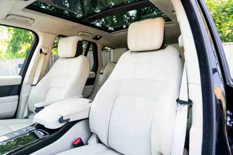 Land Rover Range Rover SDV6 WESTMINSTER EDITION. BLACK PACK. 22S. OPENING PANORAMIC ROOF 11