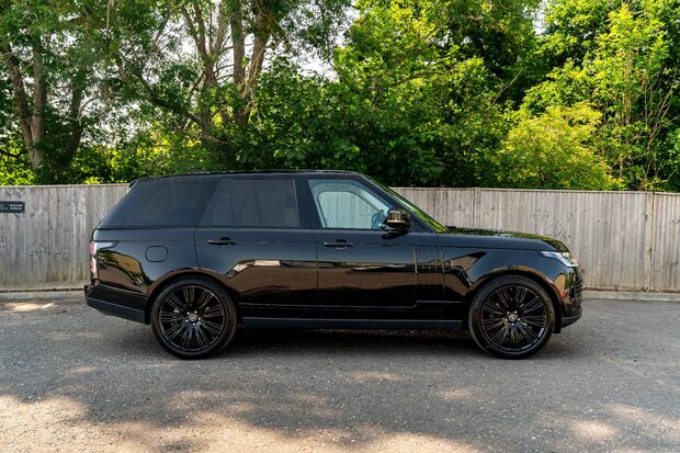 Land Rover Range Rover SDV6 WESTMINSTER EDITION. BLACK PACK. 22S. OPENING PANORAMIC ROOF 4