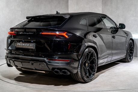 Lamborghini Urus V8 PERFORMANTE. FULL PPF. PANORAMIC ROOF. HEATED, COOLED & MASSAGE SEATS. 4