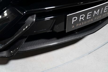 Lamborghini Urus V8 PERFORMANTE. FULL PPF. PANORAMIC ROOF. HEATED, COOLED & MASSAGE SEATS. 26