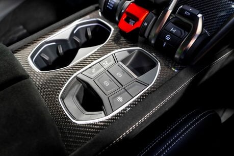 Lamborghini Urus V8 PERFORMANTE. FULL PPF. PANORAMIC ROOF. HEATED, COOLED & MASSAGE SEATS. 44
