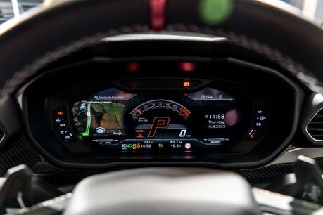 Lamborghini Urus V8 PERFORMANTE. FULL PPF. PANORAMIC ROOF. HEATED, COOLED & MASSAGE SEATS. 48