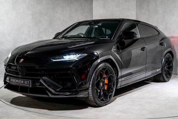 Lamborghini Urus V8 PERFORMANTE. FULL PPF. PANORAMIC ROOF. HEATED, COOLED & MASSAGE SEATS. 1