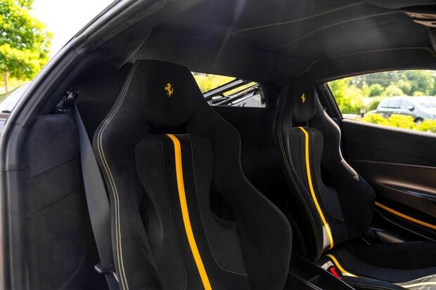 Ferrari 488 Pista FULL FSH. CARBON FIBRE INT & PACK. HISTORIC PAINTWORK. 4