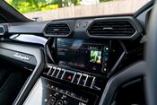 Lamborghini Urus V8 S. HEATED, COOLED & MASSAGE SEATS. PANORAMIC ROOF. B&O. TOPAZ FRONT PPF. 14