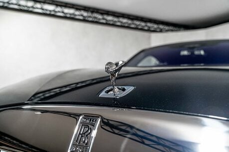 Rolls-Royce Spectre SHOOTING STAR STARLIGHT. MASSAGE, HEATED & COOLED SEATS. BESPOKE INTERIOR 20