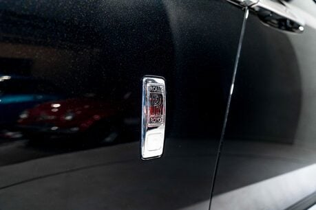 Rolls-Royce Spectre SHOOTING STAR STARLIGHT. MASSAGE, HEATED & COOLED SEATS. BESPOKE INTERIOR 23