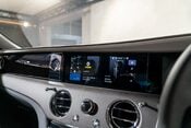 Rolls-Royce Spectre SHOOTING STAR STARLIGHT. MASSAGE, HEATED & COOLED SEATS. BESPOKE INTERIOR 38