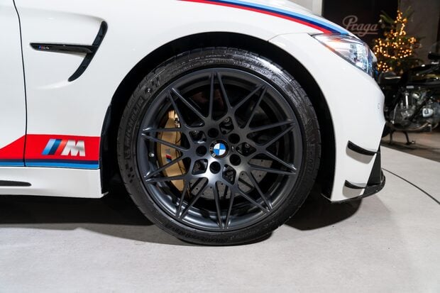 BMW M4 DTM CHAMPION EDITION. 1 OF 200. FRONT PPF. CARBON INT & EXT. CERAMICS. 3