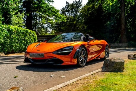 McLaren 720S WARRANTY. FULL MSH. ELITE PAINTWORK. CARBON EXTERIOR UPGRADE PACK 1. LIFT. 2