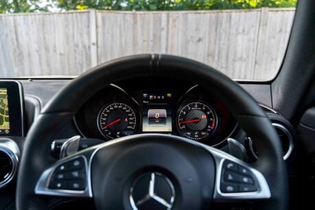 Mercedes-Benz Amg GT PREMIUM. MERCEDES WARRANTY. FULL MSH. HEATED SEATS. BURMESTER. PANO ROOF. 10
