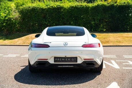 Mercedes-Benz Amg GT PREMIUM. MERCEDES WARRANTY. FULL MSH. HEATED SEATS. BURMESTER. PANO ROOF. 2
