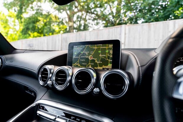Mercedes-Benz Amg GT PREMIUM. MERCEDES WARRANTY. FULL MSH. HEATED SEATS. BURMESTER. PANO ROOF. 4