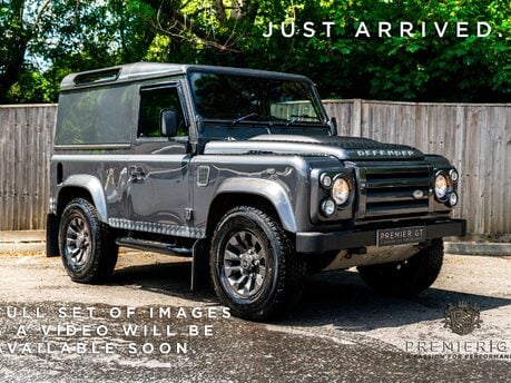Land Rover Defender 90 TD HARD TOP XS. JUST SERVICED. SAWTOOTH ALLOYS. HARD TOP. 