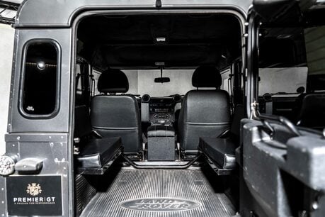 Land Rover Defender 90 TD HARD TOP XS. JUST SERVICED. SAWTOOTH ALLOYS. HARD TOP. 18