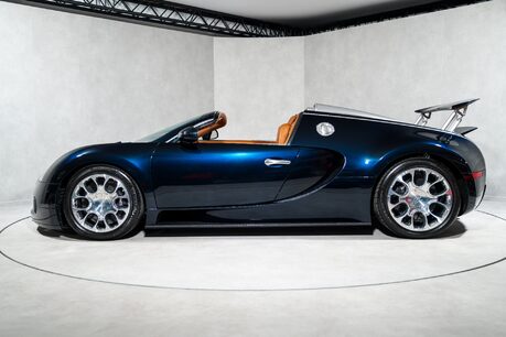 Bugatti Veyron GRAND SPORT. SERVICE PACK. EX BUGATTI DISPLAY CAR. OUTSTANDING PROVENANCE. 8