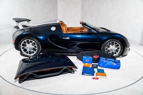 Bugatti Veyron GRAND SPORT. SERVICE PACK. EX BUGATTI DISPLAY CAR. OUTSTANDING PROVENANCE. 53