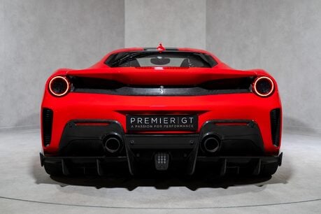 Ferrari 488 Pista FULL FSH. CARBON FIBRE INT & PACK. LIFT. TWO-TONE LIVERY. 5