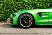 Mercedes-Benz AMG GT R PREMIUM. CERAMIC BRAKES. AMG TRACK PACK. CARBON FIBRE TRIM. 4