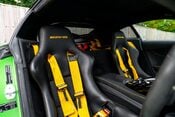Mercedes-Benz AMG GT R PREMIUM. CERAMIC BRAKES. AMG TRACK PACK. CARBON FIBRE TRIM. 15