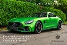 Mercedes-Benz AMG GT R PREMIUM. CERAMIC BRAKES. AMG TRACK PACK. CARBON FIBRE TRIM.