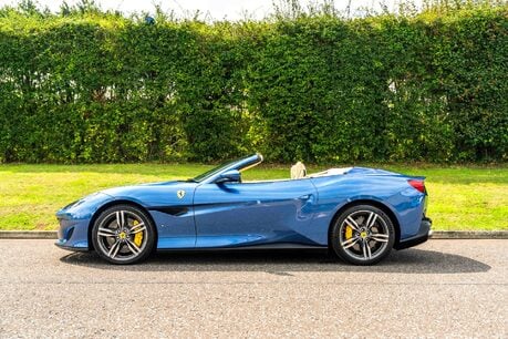 Ferrari Portofino STUNNING SPEC. BLU MIRABEAU PAINTWORK. FULL FSH. SPORTS EXHAUST SYSTEM. 2